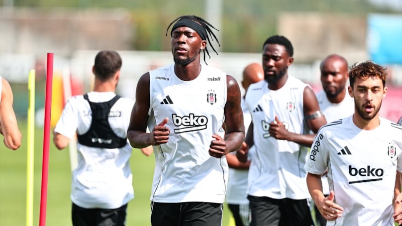Beşiktaş, St. Patrick's maçının hazırlıklarını tamamladı