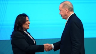 Özlem Çerçioğlu, AK Parti'ye resmen katıldı