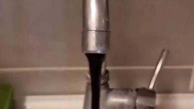 Tekirdağ'da su krizi bitmek bilmiyor: Musluklardan kahverengi ve siyah su aktı