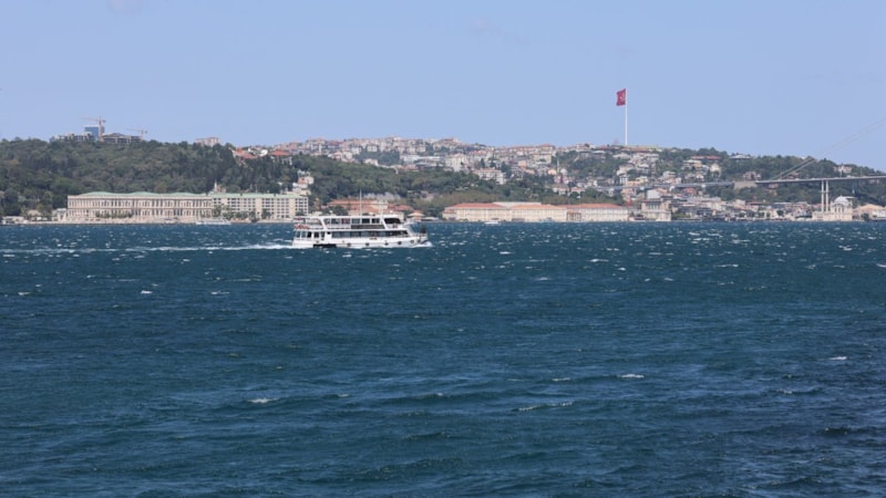İstanbul’da kuvvetli rüzgar etkisini sürdürüyor
