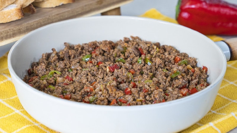 Şeflerin kıymayı tane tane pişirme yöntemi: Tek malzeme yetiyor, tadı lokum gibi oluyor