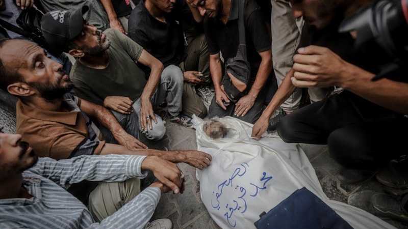 Gazze'de can kaybı 61 bin 897'ye yükseldi