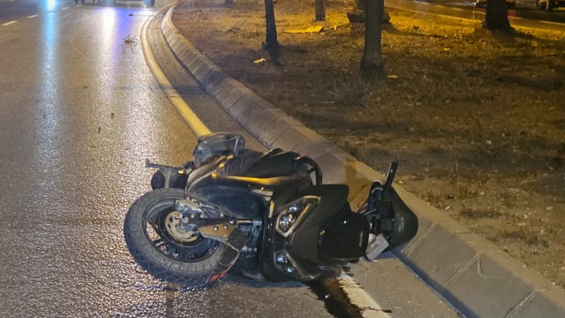 Adana'da devrilen motosiklet 90 metre sürüklendi: 1 kişi hayatını kaybetti