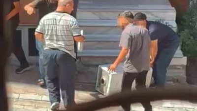 İstanbul'da mühürlü apartmandan hırsızlık yaptılar: Parayla aldık