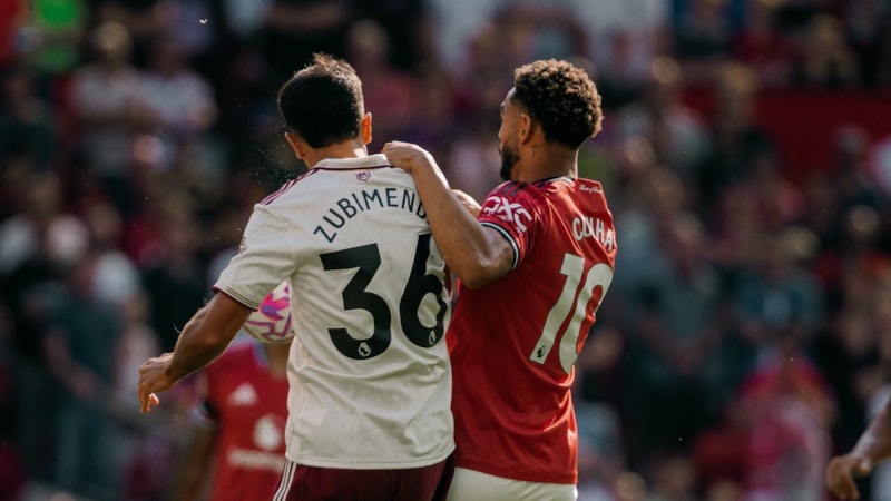Altay Bayındır, ilk 11'de başladı! Arsenal, Manchester United'ı devirdi