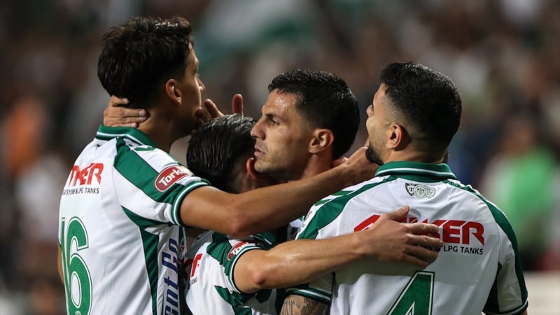 Konyaspor, Gaziantep FK'yı 3 golle geçti