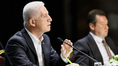 İstanbul Valisi Gül, Silivri'de muhtarlarla bir araya geldi