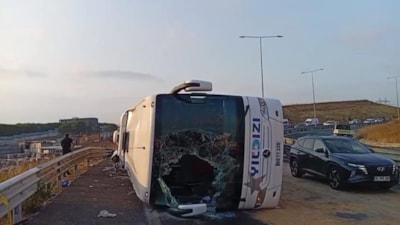 Kuzey Marmara Otoyolu'nda yolcu otobüsü devrildi: 4 ölü, 20 yaralı