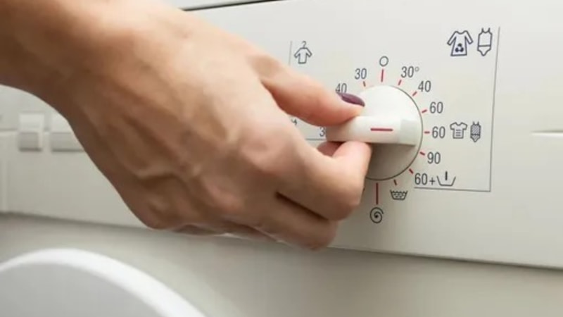 Çamaşır makinenizdeki bu düğme ütü yapıyor