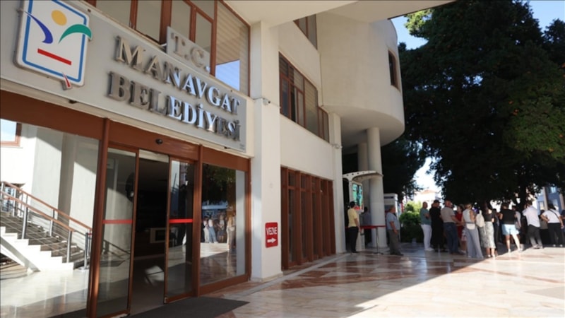 Manavgat Belediyesi’ne yönelik yolsuzluk operasyonunda 2 kişi tahliye edildi