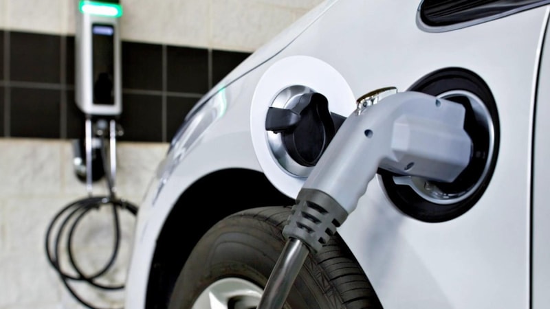 Elektrikli araba bataryasının ömrü ne kadardır? İşte yanıtı...