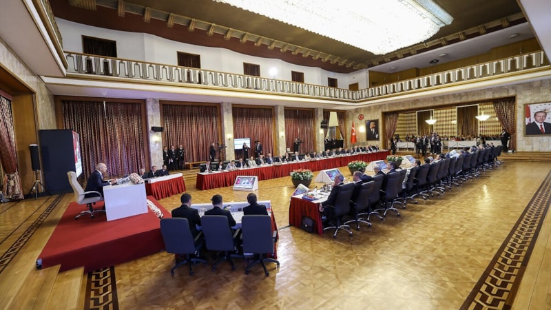 DEM Parti'den 'komisyon talepleri listesi' açıklaması: Bir provokatörün hezeyanları