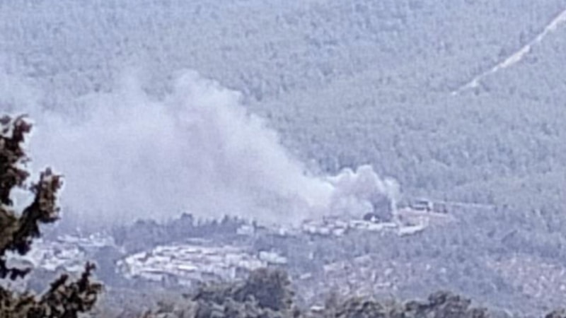 Muğla'da yangın paniği: Ormana sıçramadan söndürüldü