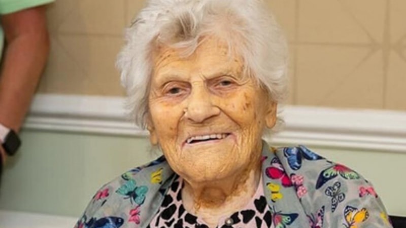 Dünyanın en yaşlı insanı 116. yaşını kutladı