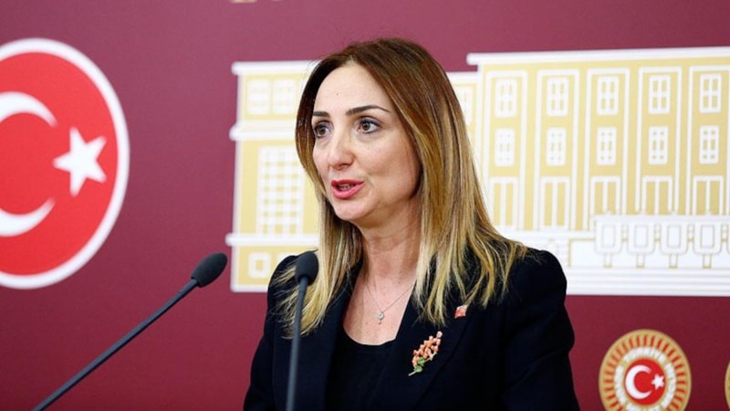 Aylin Nazlıaka'dan Diyanet'e 
