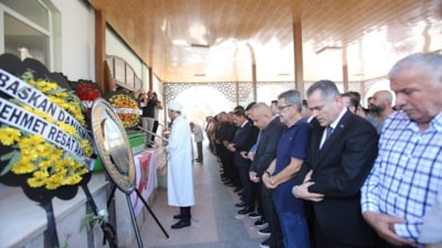 Hatayspor'un eski başkanı Mehmet Şaşmaz, son yolculuğuna uğurlandı