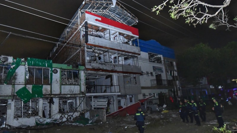 Kolombiya'da askeri hava üssü yakınlarına bombalı saldırı düzenlendi