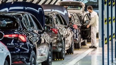 Otomotiv sektöründe dengeler değişiyor! İki dev marka birleşiyor