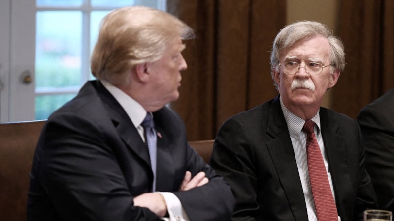 FBI'dan Trump'ın eski danışmanı Bolton'un konutuna baskın
