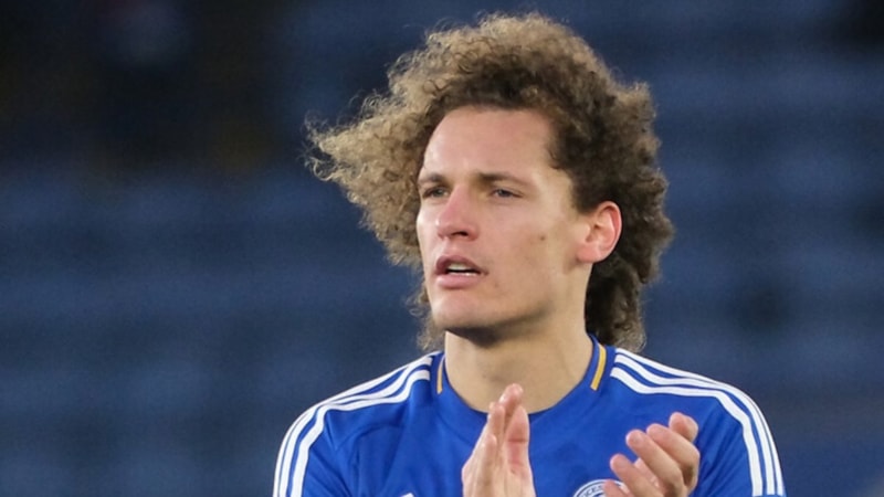 Beşiktaş'ta stoper arayışları