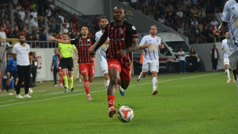 Çorum FK, Sarıyer'i son dakikada yendi