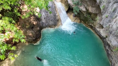 Osmaniye'de sıcaktan bunalan vatandaşlar çareyi Sarısu Şelalesi'nde buldu