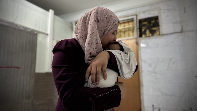 Gazze'de 8 Filistinli daha açlıktan hayatını kaybetti