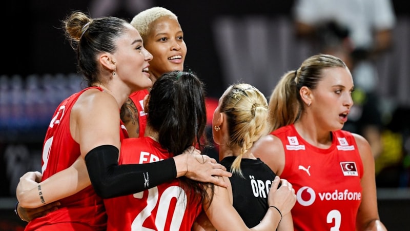 Filenin Sultanları, Dünya Şampiyonası'na galibiyetle başladı