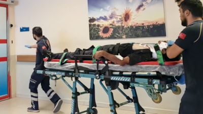 Bursa'da şarampole yuvarlanan traktörün sürücüsü ağır yaralandı