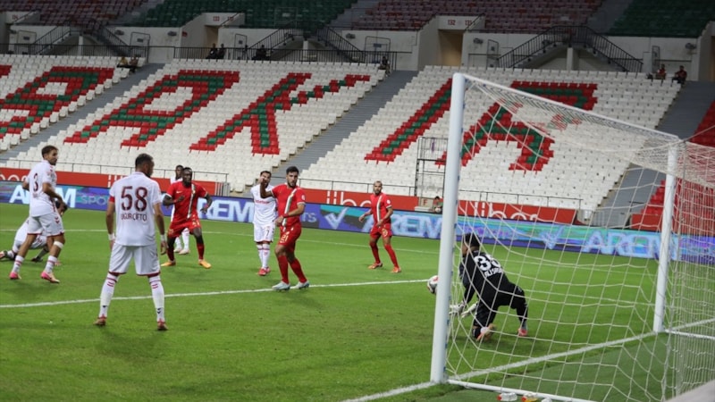 Amed Sportif Faaliyetler, Sivasspor'u mağlup etti