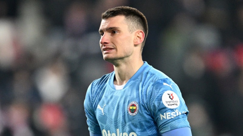 Premier Lig ekibi, Fenerbahçe'den Livakovic'i istiyor