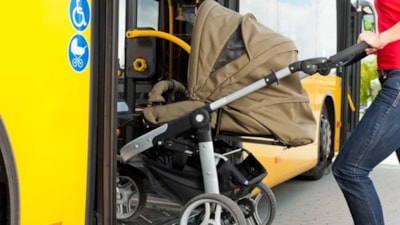 Toplu taşımada bebek arabasına getirilen kısıtlama kalktı