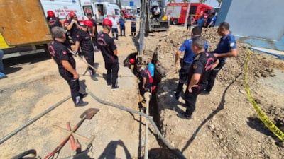 Kahramanmaraş’ta göçük altında kalan işçi kurtarıldı