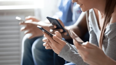 Japonya’da ilginç uygulama: Akıllı telefonlarda ‘2 saat’ dönemi