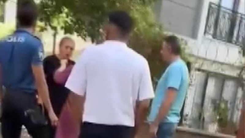 İstanbul'da çocukları bıçakla kovaladı