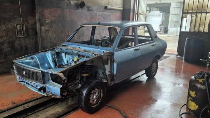 41 yıl önce satmıştı; Hurdasını buldu ve yeniledi! İşte son hali...