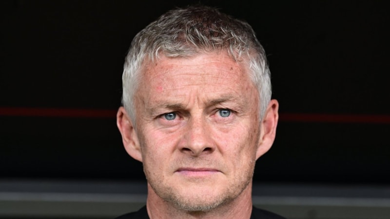 Ole Gunnar Solskjaer: Kanat oyuncusu sıkıntımız var