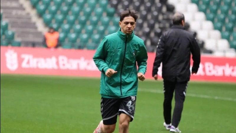 Kocaelispor, Mikdat Çil’i Balıkesirspor’a gönderdi