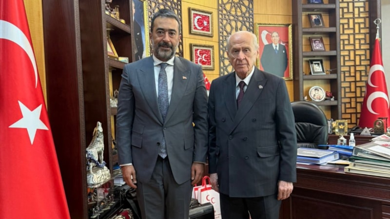 AK Parti Ankara İl Başkanı, Devlet Bahçeli'yi makamında ziyaret etti