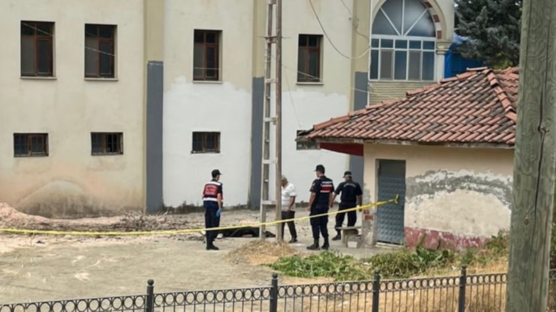 Amasya'da cami kubbesinden düşen şahıs yaşamını yitirdi