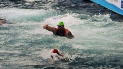 İstanbul Boğazı'nda kaybolan Rus yüzücü, askerden kaçtı iddiası