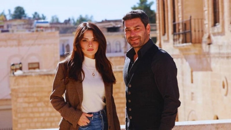 Uzak Şehir başlıyor: İşte Alya ve Cihan'dan ilk kare! 