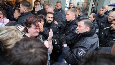Almanya'da Gazze protestosuna polisten sert müdahale