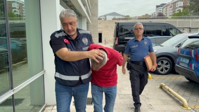 Samsun'da genç kadının fotoğraflarını çeken şahıs vatandaşlar tarafından darbedildi