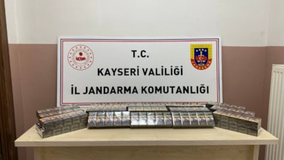 Kayseri’de 3 farklı tırdan 770 paket kaçak sigara ele geçirildi