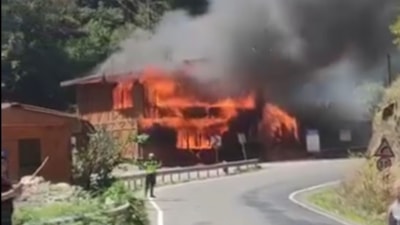 Giresun’da facia görüntüleri: Kuzalat Tabiat Parkı alev alev yandı