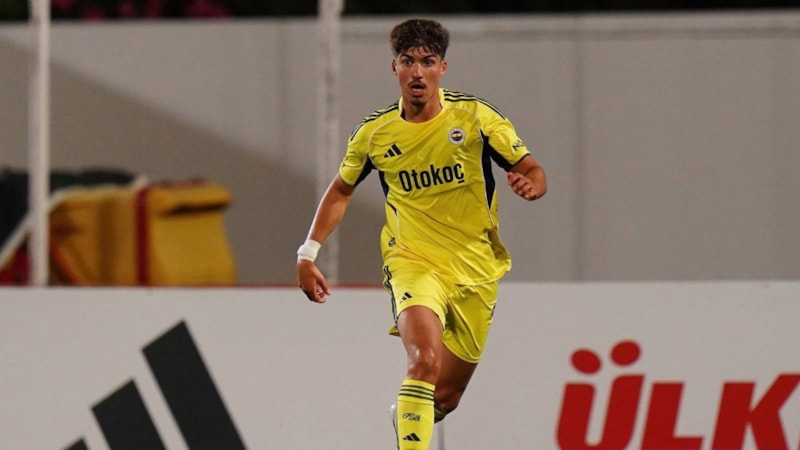 Fenerbahçe’nin genç yıldızı Yusuf Akçiçek, Al-Hilal yolunda