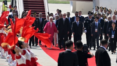 Cumhurbaşkanı Erdoğan, Çin'de: Törenlerle karşılandı