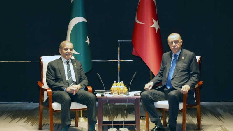 Cumhurbaşkanı Erdoğan'dan Şanghay zirvesinde yoğun diplomasi trafiği