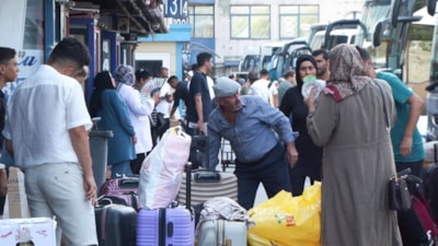 İstanbul'daki otogarlarda okula dönüş yoğunluğu